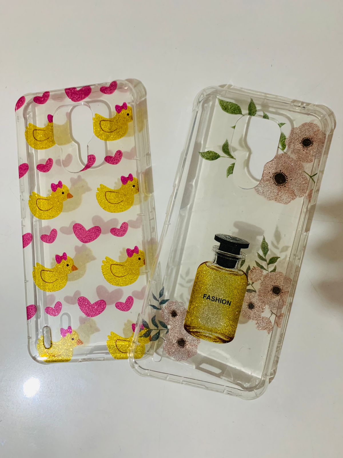 Capa Feminino Com Desenhos Motorola E7 - Capinhas para Celular - Central - unidade    Cod. CP FEM COM DESENHOS MT E7 